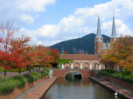 ハウステンボス_アムステル川沿いの紅葉