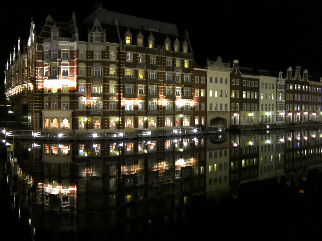 ぼくの出会った風景 ハウステンボス Huis Ten Bosch ホテルヨーロッパの朝景と夜景 ハウステンボス