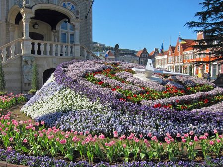 ハウステンボス_スタッドハウス前の花時計